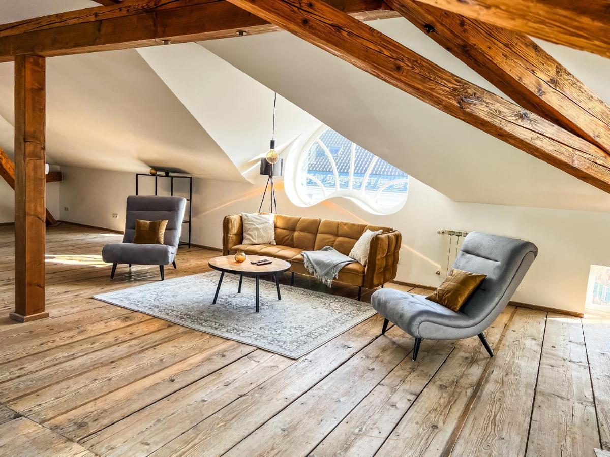 Loft-Wohnung Im Herzen Von Prien - 100M2 - Smarttv Exterior photo